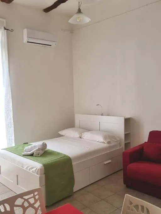 Castellaro'S House Apartment Naples
