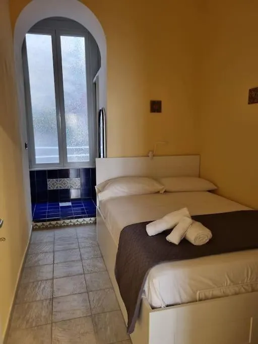 Castellaro'S House Apartment Naples